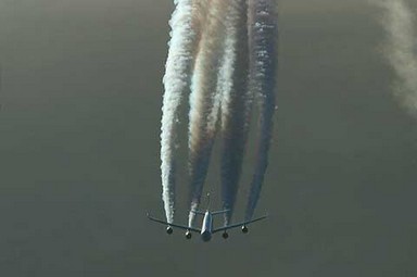 chemtrails_small Chemtrail Related Illnesses likely the largest cause of disease today Environment  