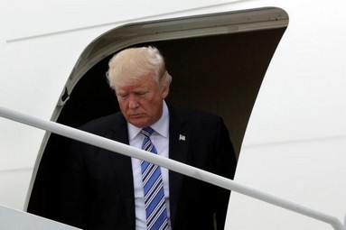 trumpairtransport_small Trump travel ban takes effect to minimal disruption Trump  